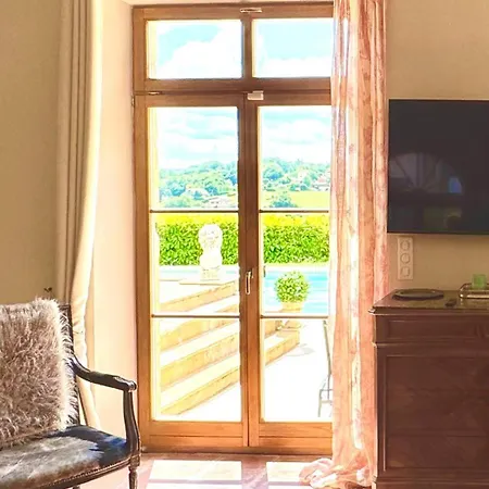 Semesterbostad The Lion House Mouzens (Dordogne)